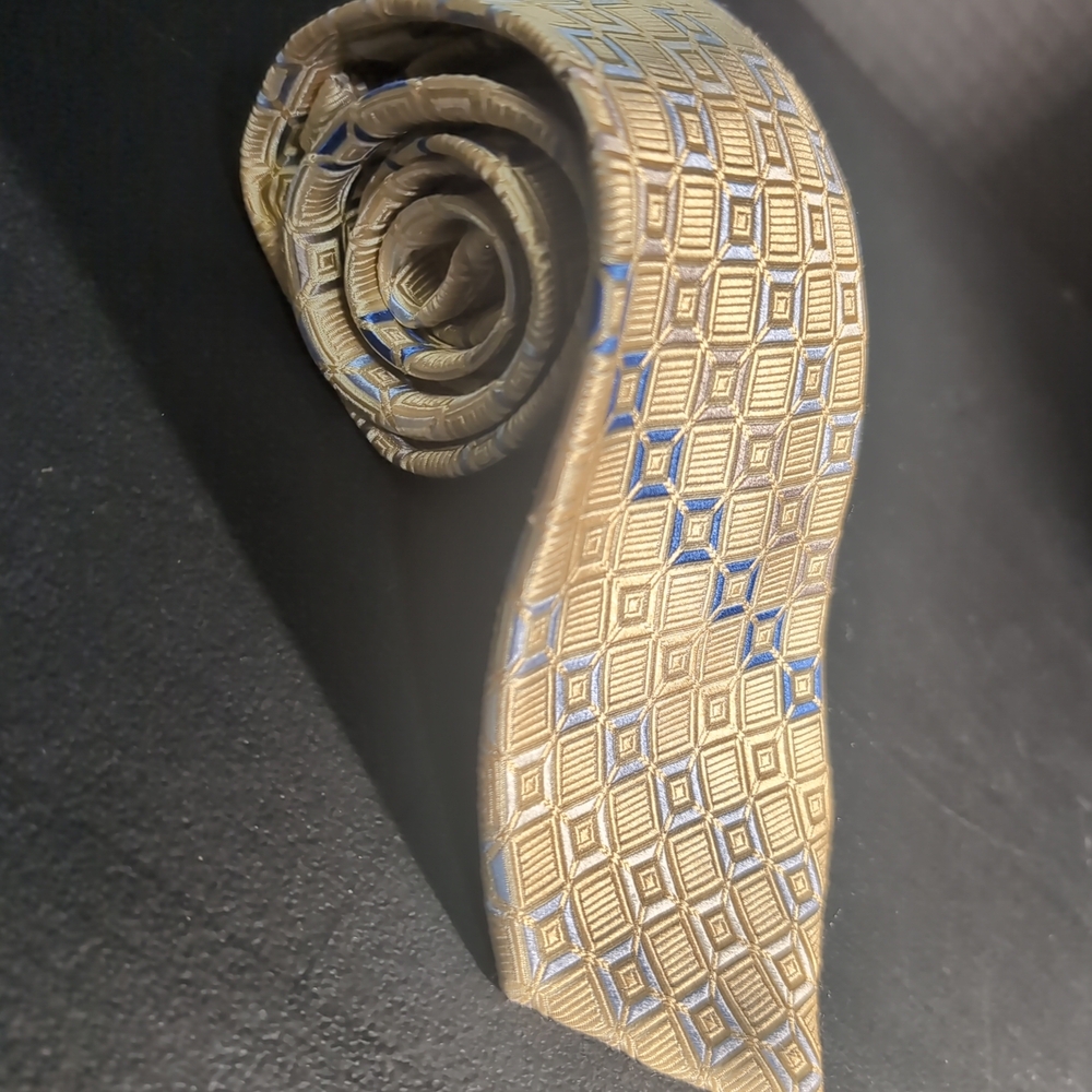 Michael Kors Collection Gold and Blue Geometric Tie